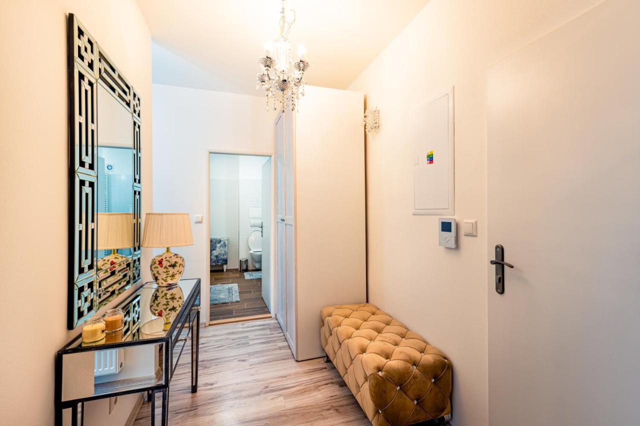 Apartman Sabina Liptovský Mikuláš Dış mekan fotoğraf