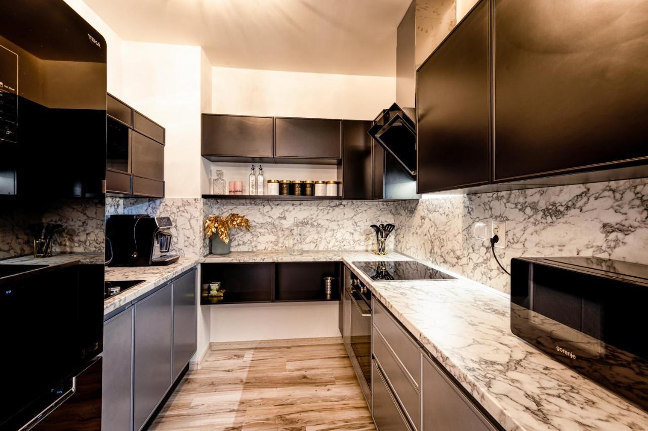 Apartman Sabina Liptovský Mikuláš Dış mekan fotoğraf